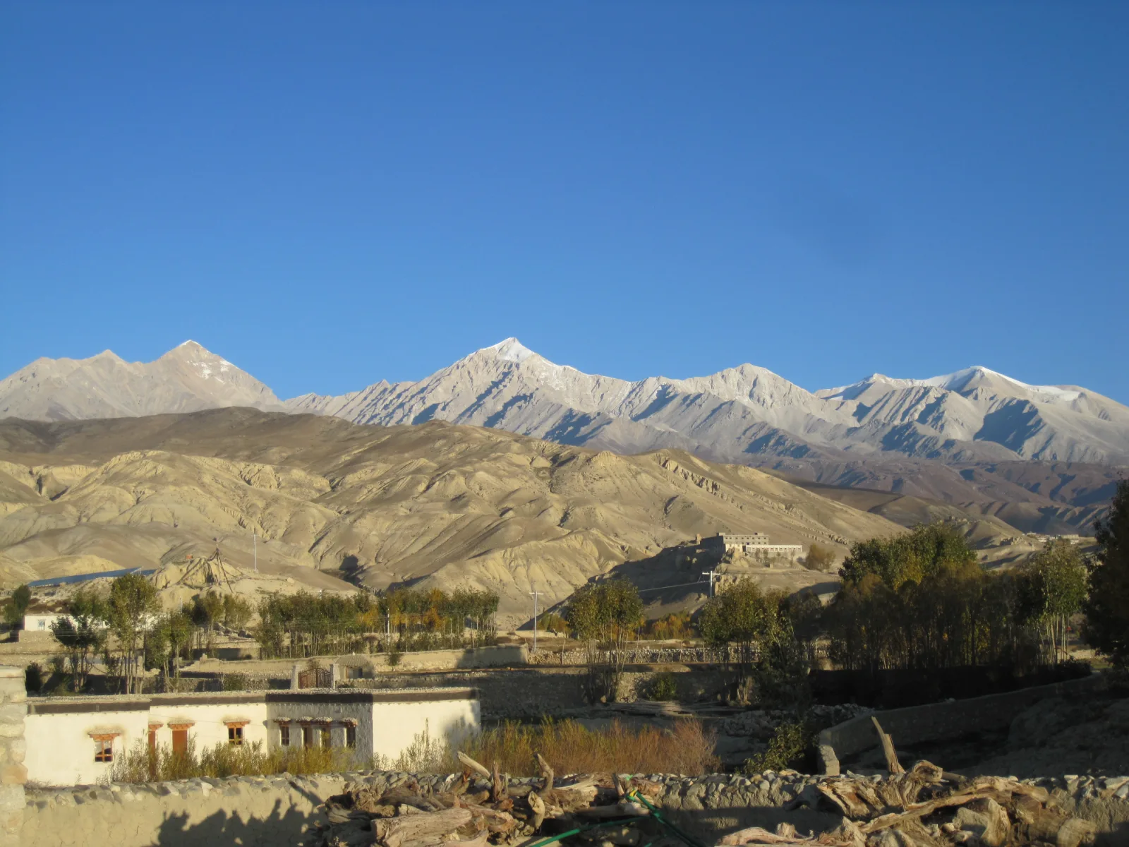UPPER MUSTANG TREK photo 4